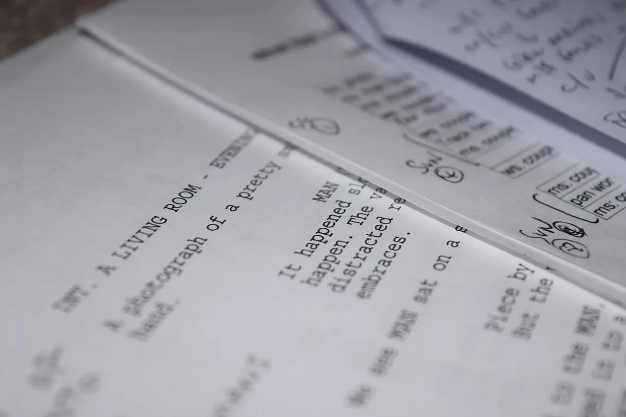 screenplay-2651055_1280 Accompagnement créatif et psychologique pour explorer le récit de vie