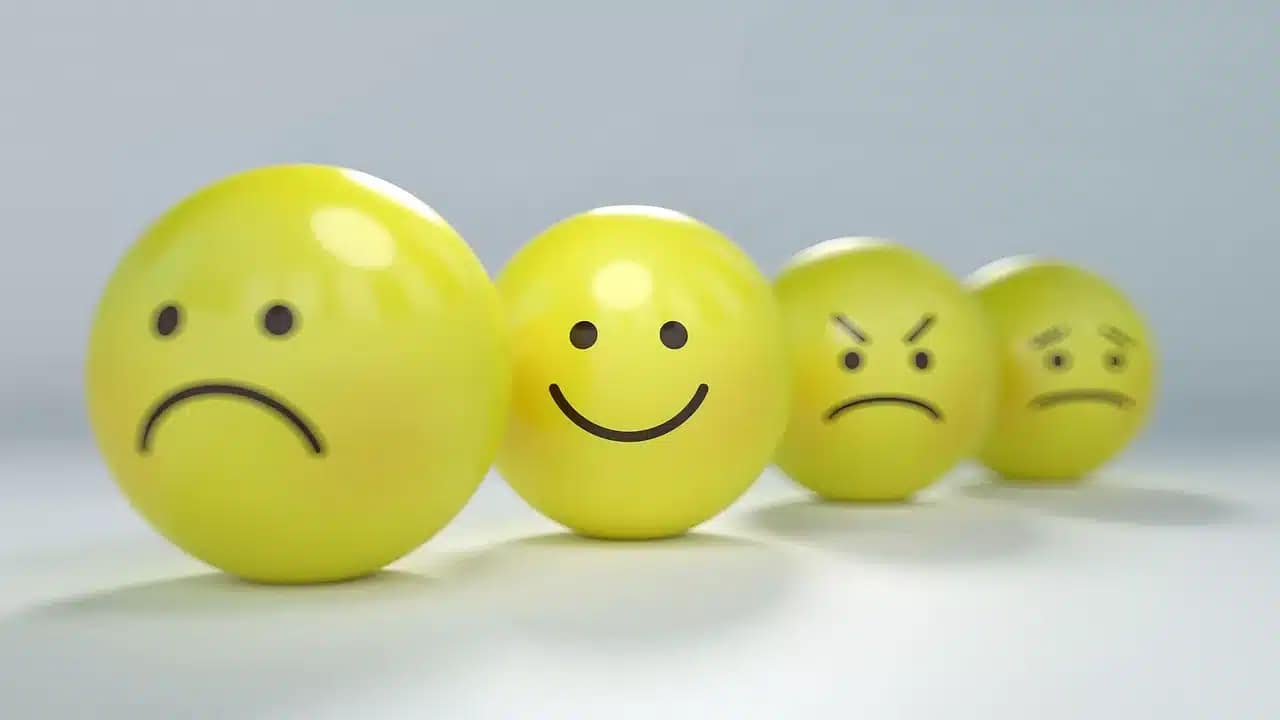 smiley-2979107_1280 Gestion des émotions pour réussir : stratégies et outils créatifs